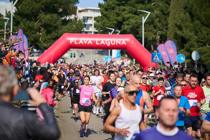 Uspješno održana trkačka manifestacija Plava Laguna Polumaraton u Poreču